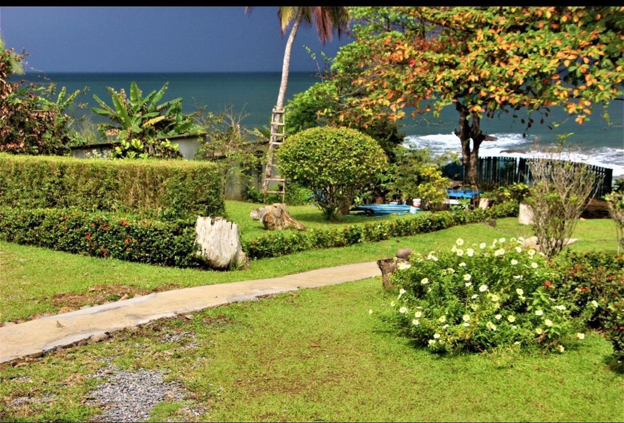 Hotel Ocean-Si Mansion Kribi Exterior foto